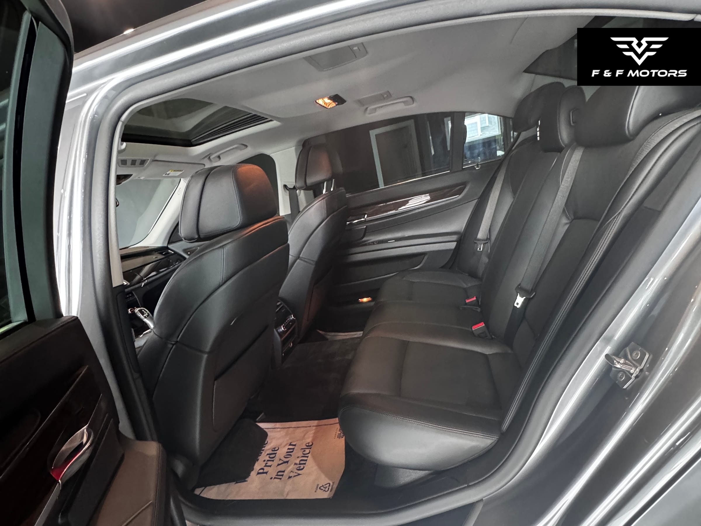 2010 BMW 750 Li X — Interior