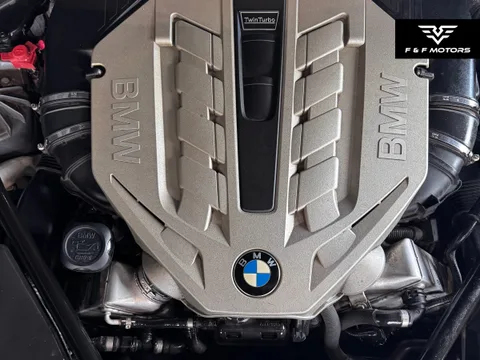 2010 BMW 750 Li X — Wheels