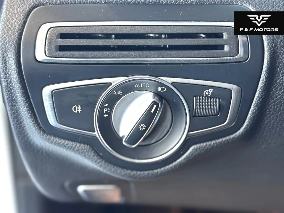 2017 Mercedes-Benz C300 C300 — Interior