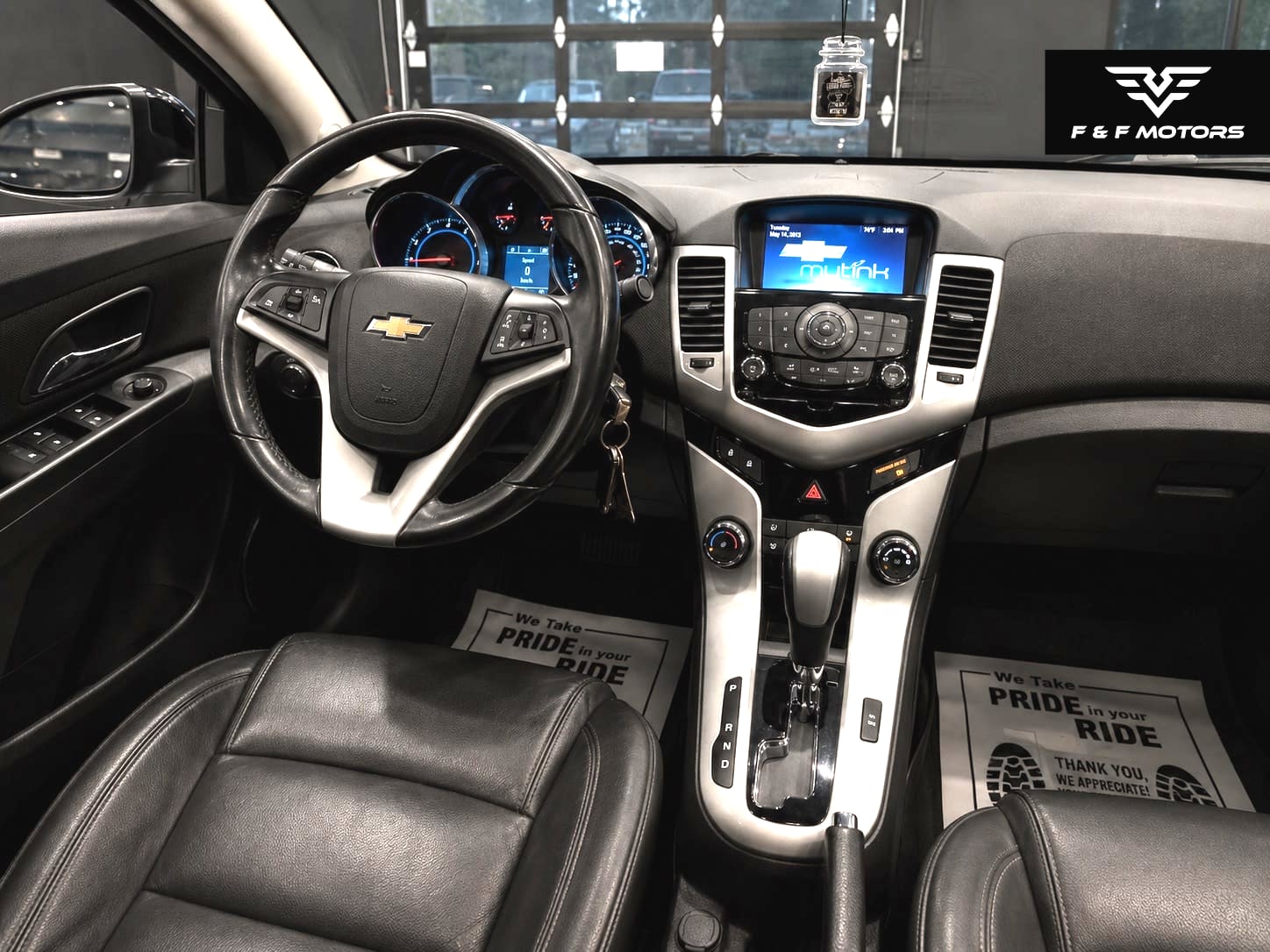 2014 Chevrolet Cruze — Interior