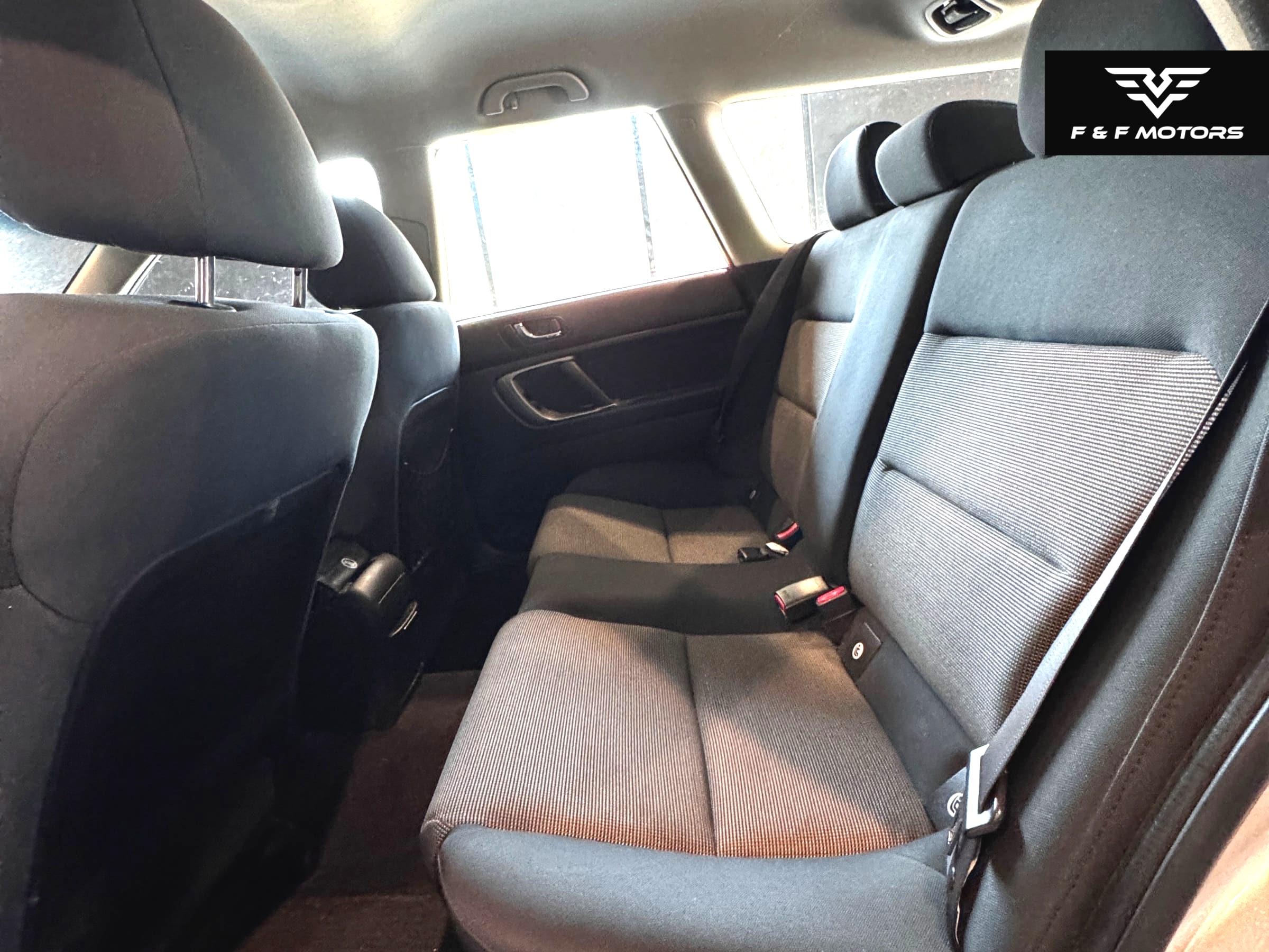 2007 Subaru Outback 2.5I — Exterior