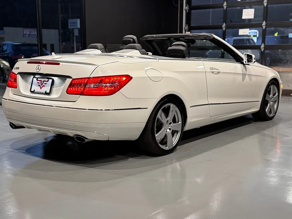 2013 Mercedes-Benz E350 — Exterior · Photo 4