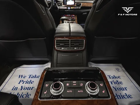2014 Audi A8 L — Interior