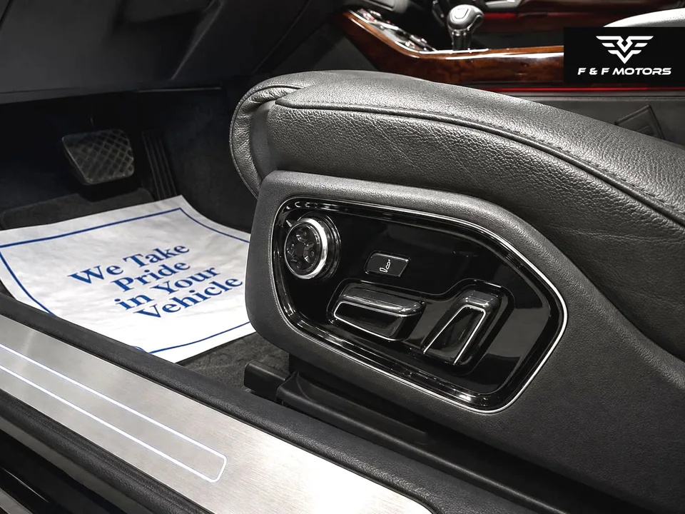 2014 Audi A8 L — Interior