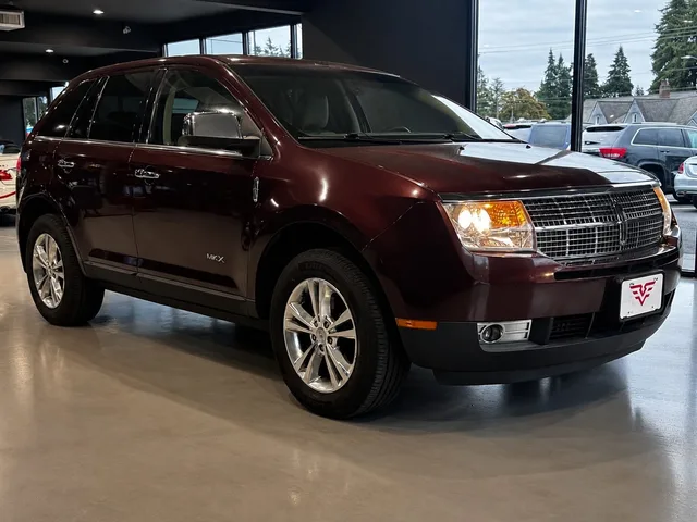2010 Lincoln MKX Base