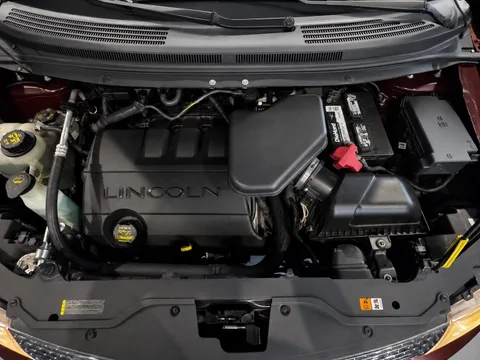 2010 Lincoln MKX Base — Engine