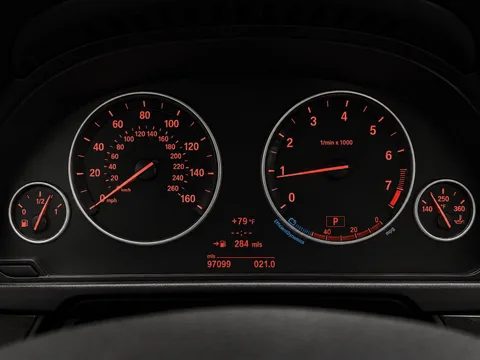 2012 BMW 535 i photo 11