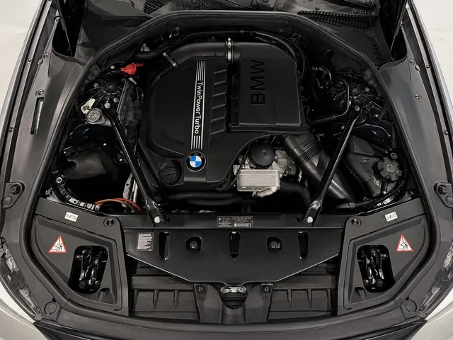 2012 BMW 535 — Engine · Photo 18