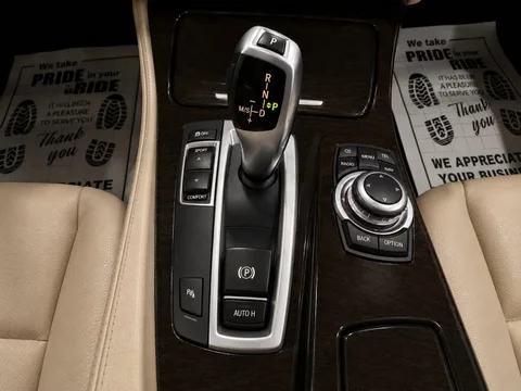 2012 BMW 535 i photo 24