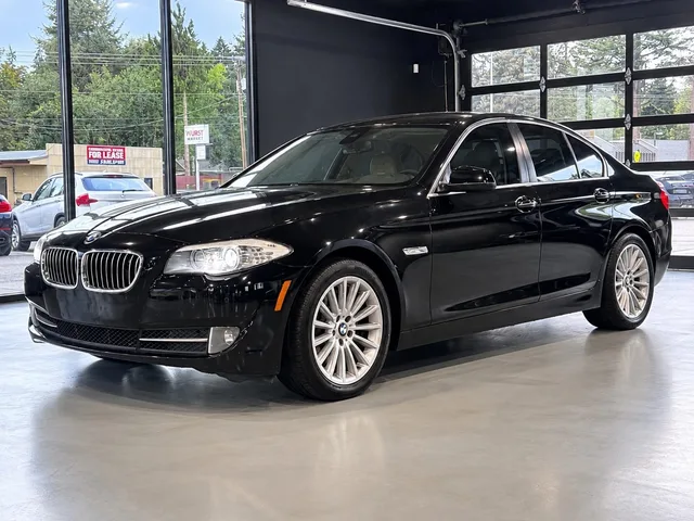 2013 BMW 535 xDrive — Exterior · Photo 2