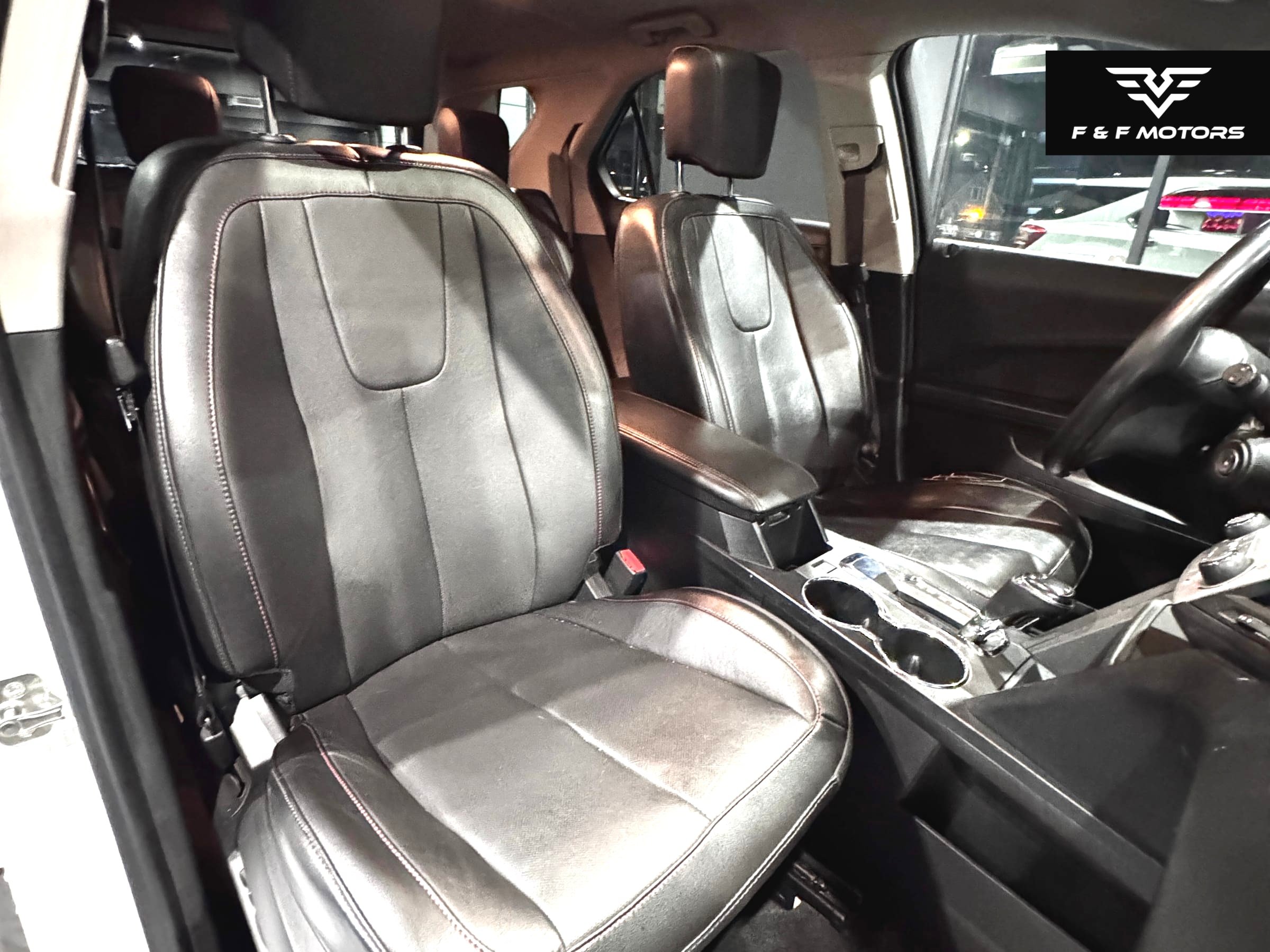 2017 Chevrolet Equinox Premier — Interior