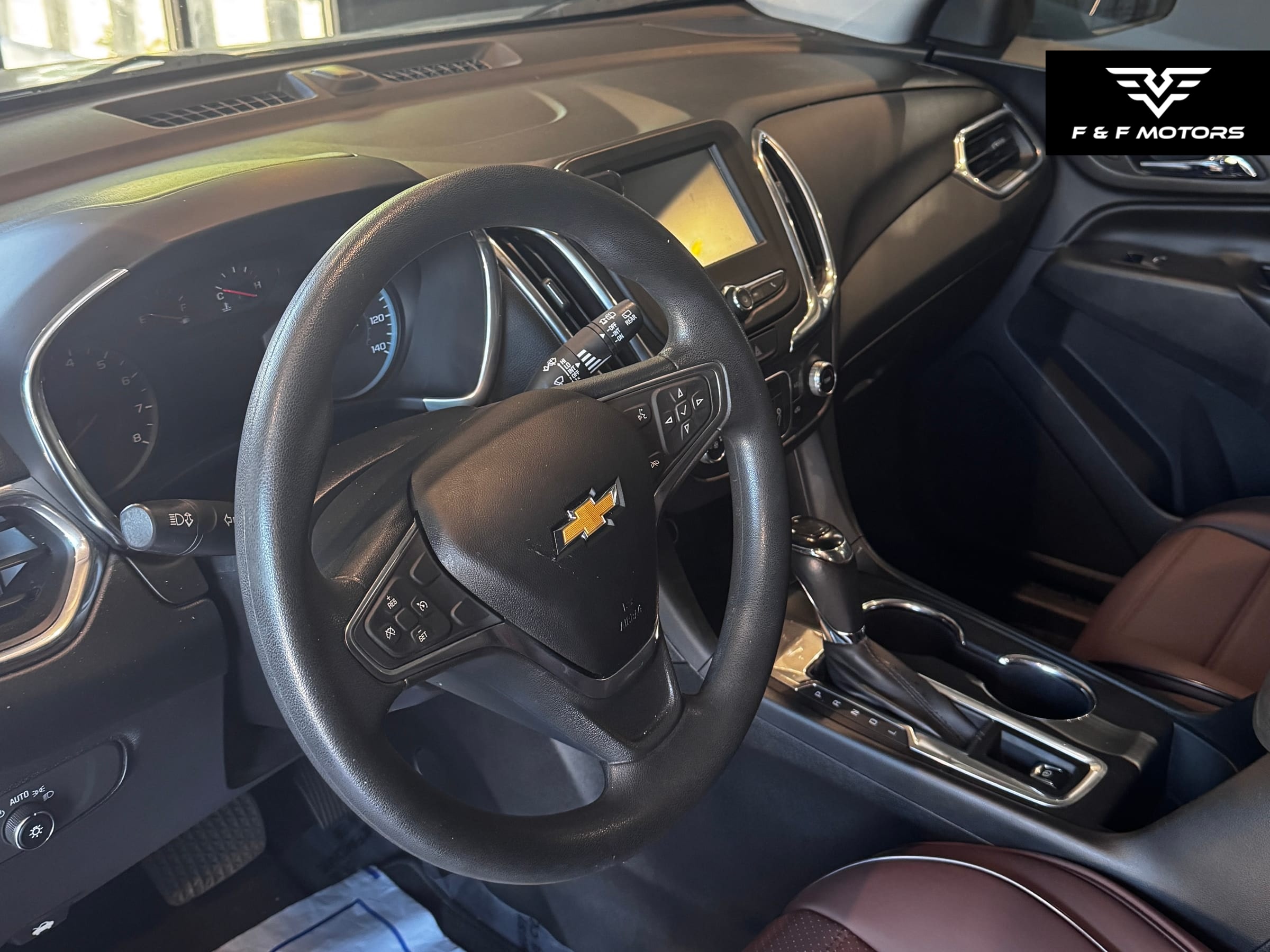 2018 Chevrolet Equinox LT (1LT) — Interior