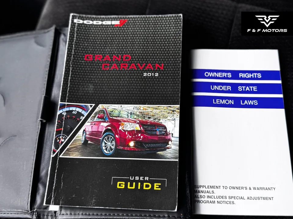 2012 Dodge Grand Caravan SXT — Interior