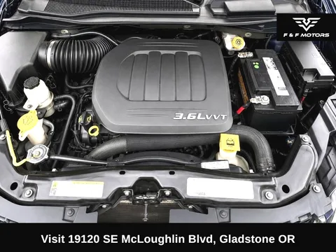 2012 Dodge Grand Caravan SXT — Engine