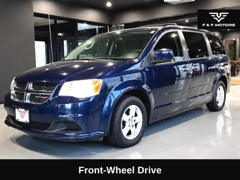 2012 Dodge Grand Caravan SXT photo 2