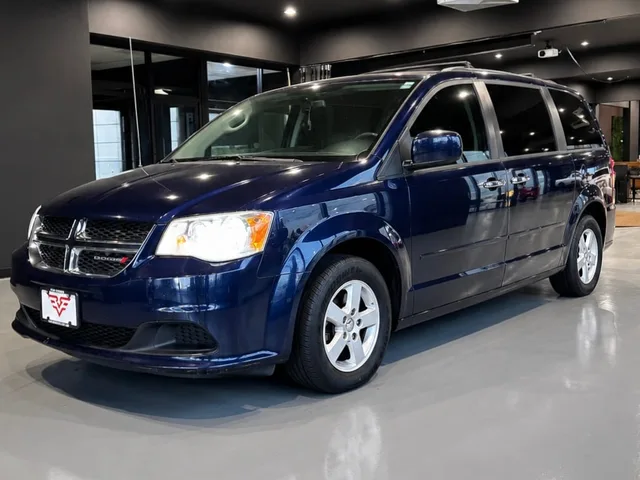 2012 Dodge Grand Caravan, photo 2