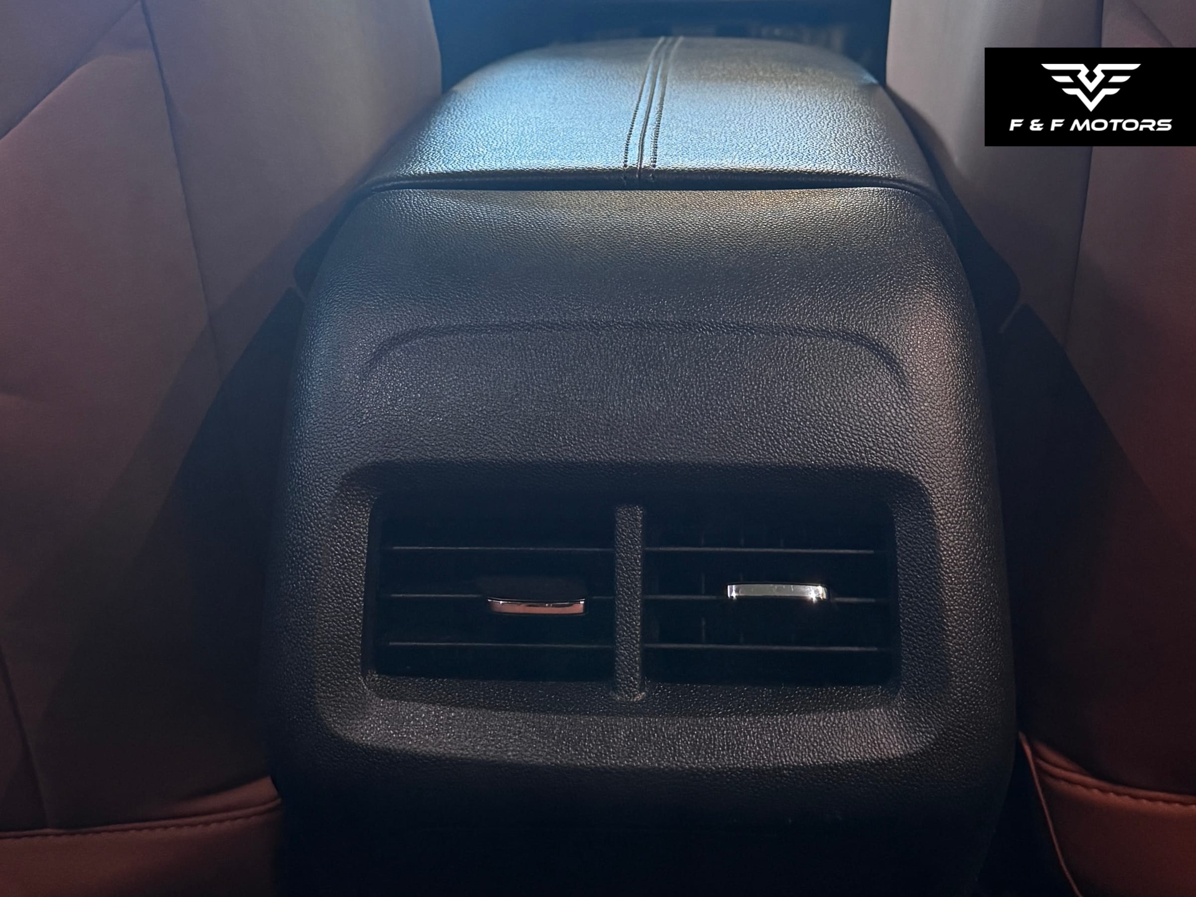 2018 GMC Terrain SLE — Interior