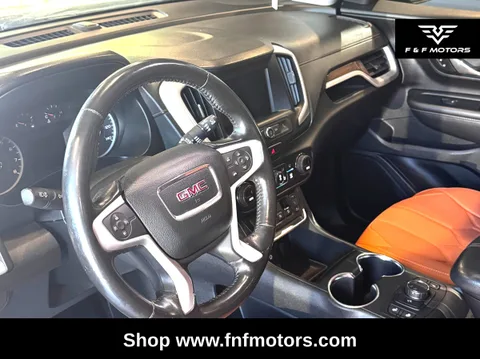 2018 GMC Terrain SLE — Interior