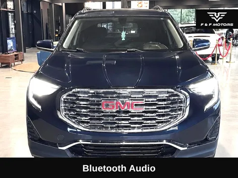2018 GMC Terrain SLE photo 5