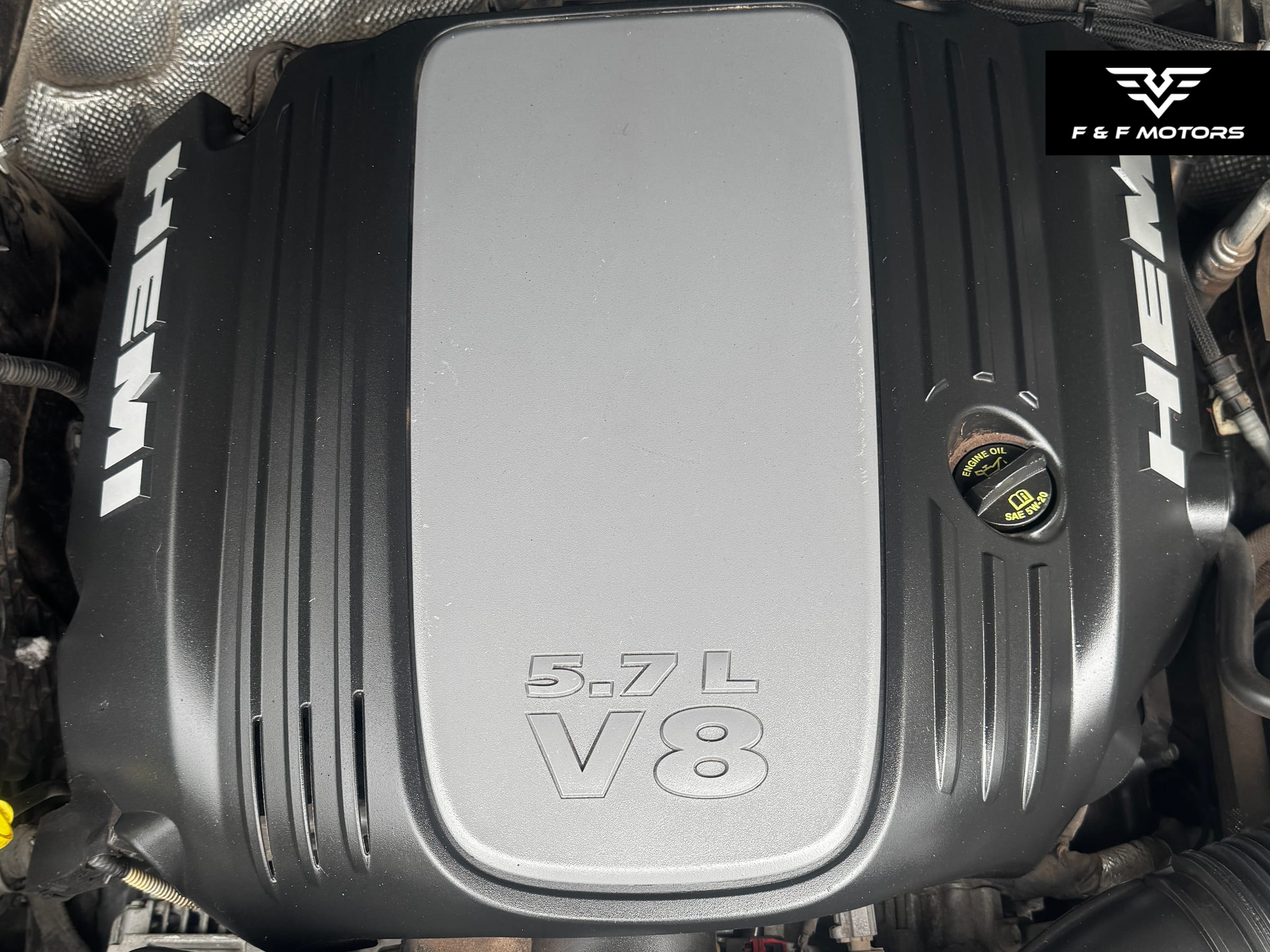 2014 Jeep Grand Cherokee Overland photo 21