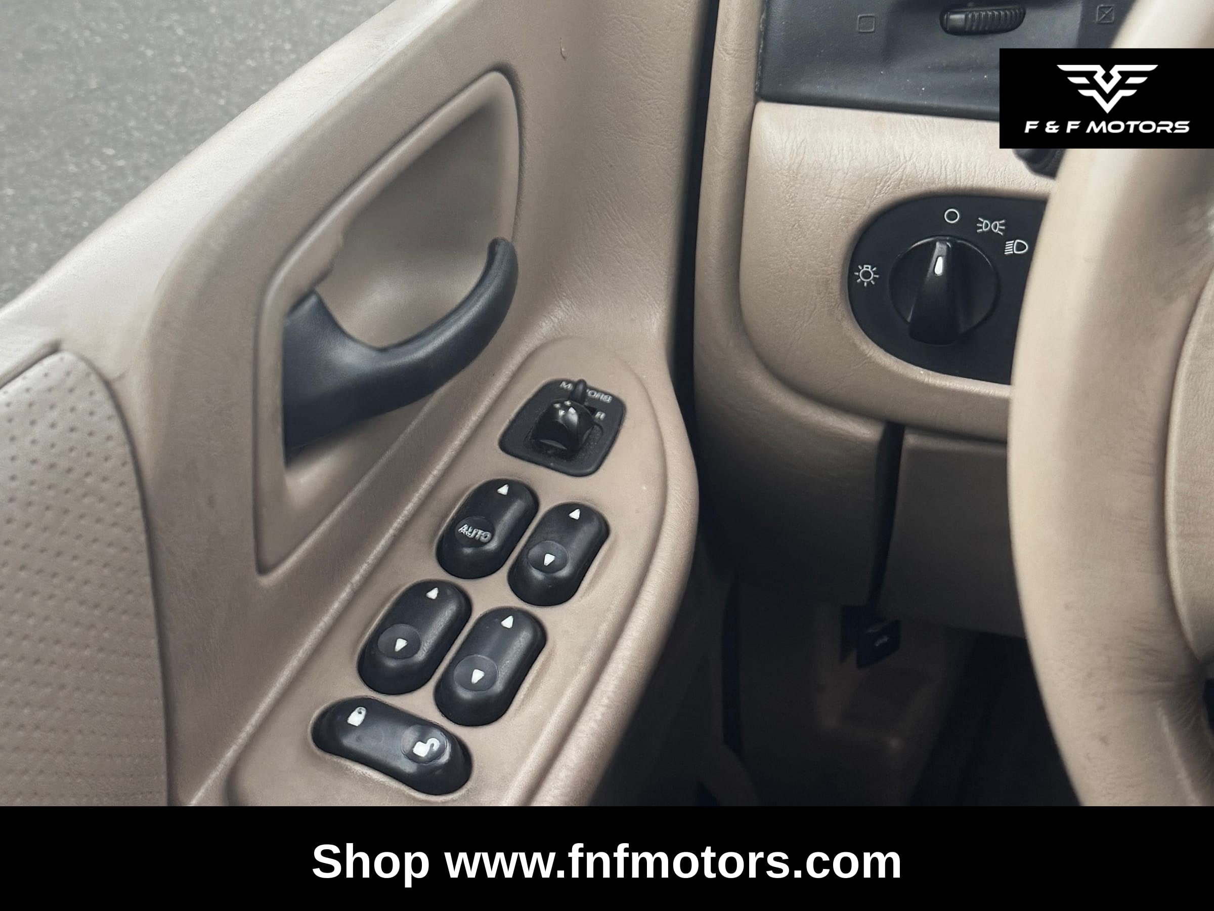 2002 Ford Windstar Sport — Interior