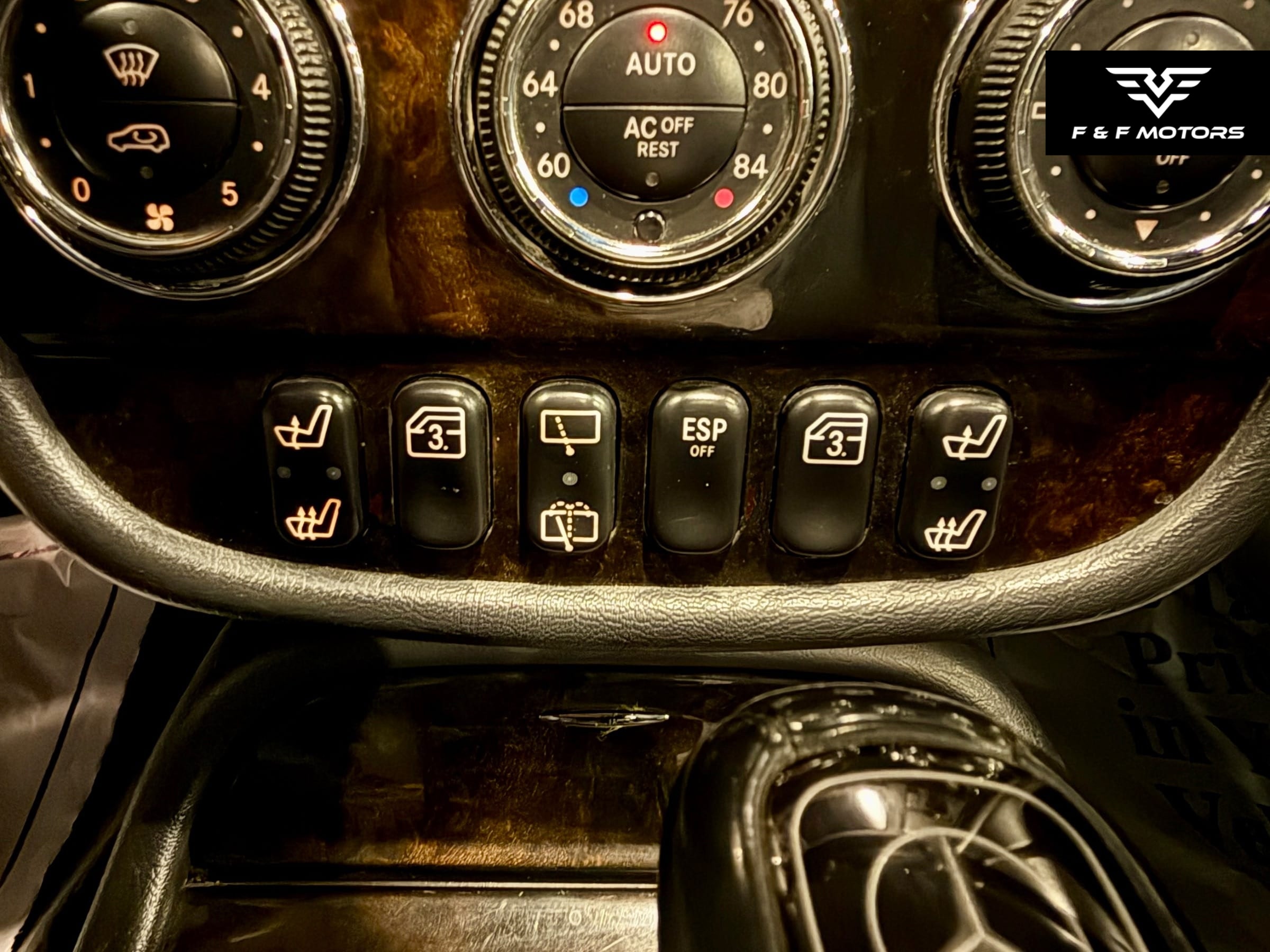 2005 Mercedes-Benz M-Class ML350 photo 15