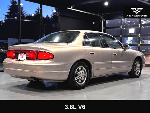 2000 Buick Regal LS — Exterior