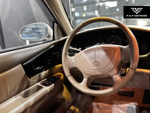 2000 Buick Regal LS — Interior
