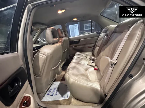 2000 Buick Regal LS — Interior