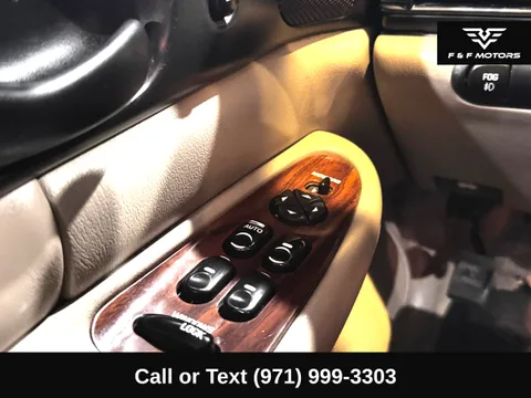 2000 Buick Regal LS — Interior
