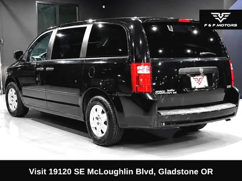 2008 Dodge Grand Caravan SE photo 4