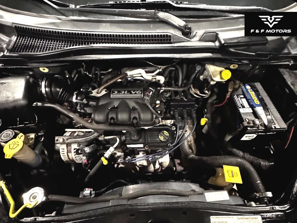 2008 Dodge Grand Caravan SE — Engine