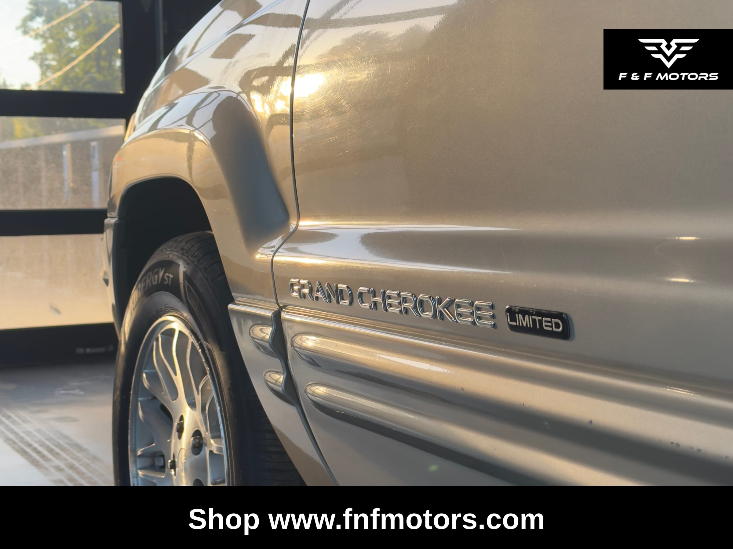 2003 Jeep Grand Cherokee Limited — Damage