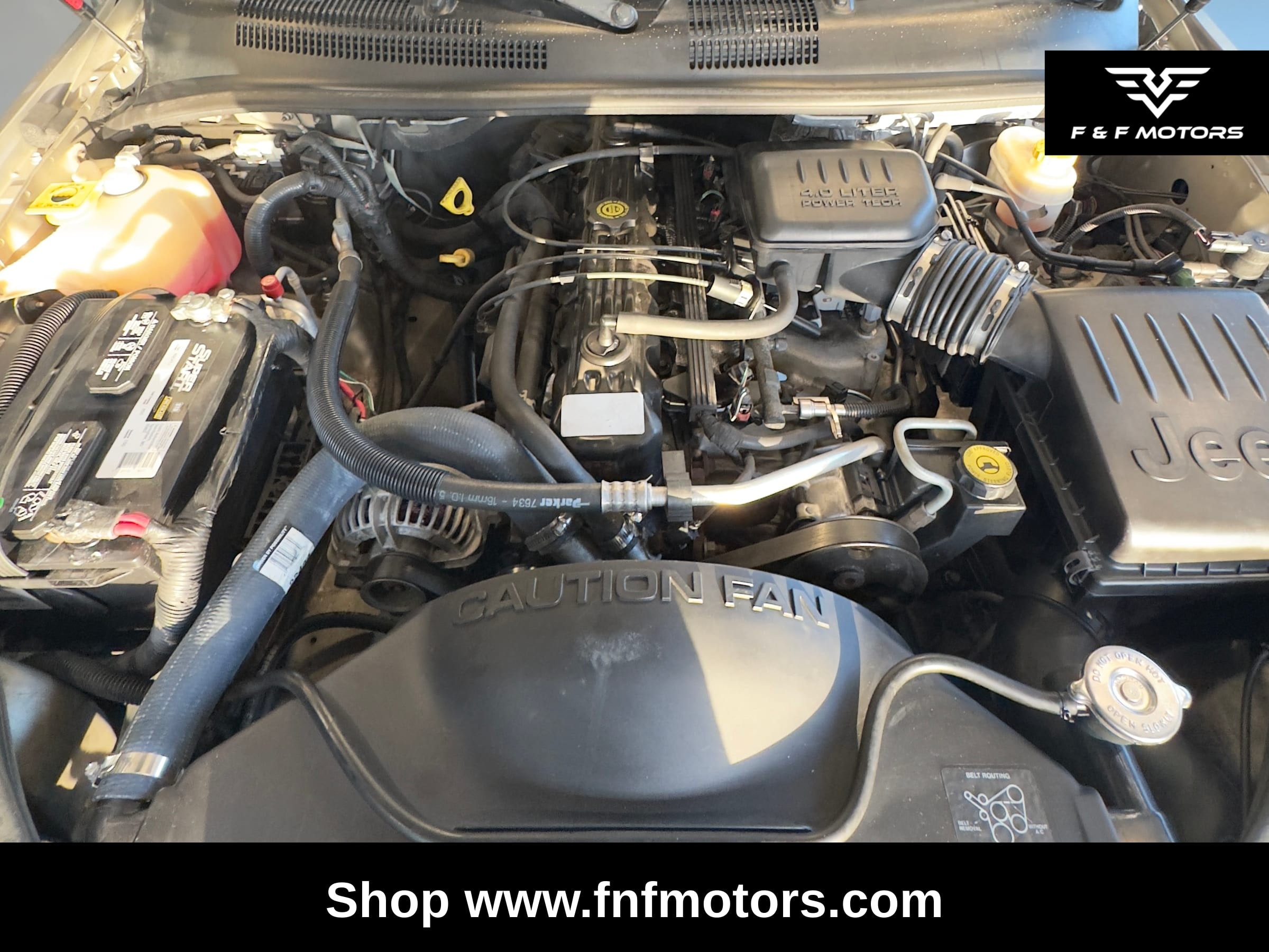 2003 Jeep Grand Cherokee Limited — Engine