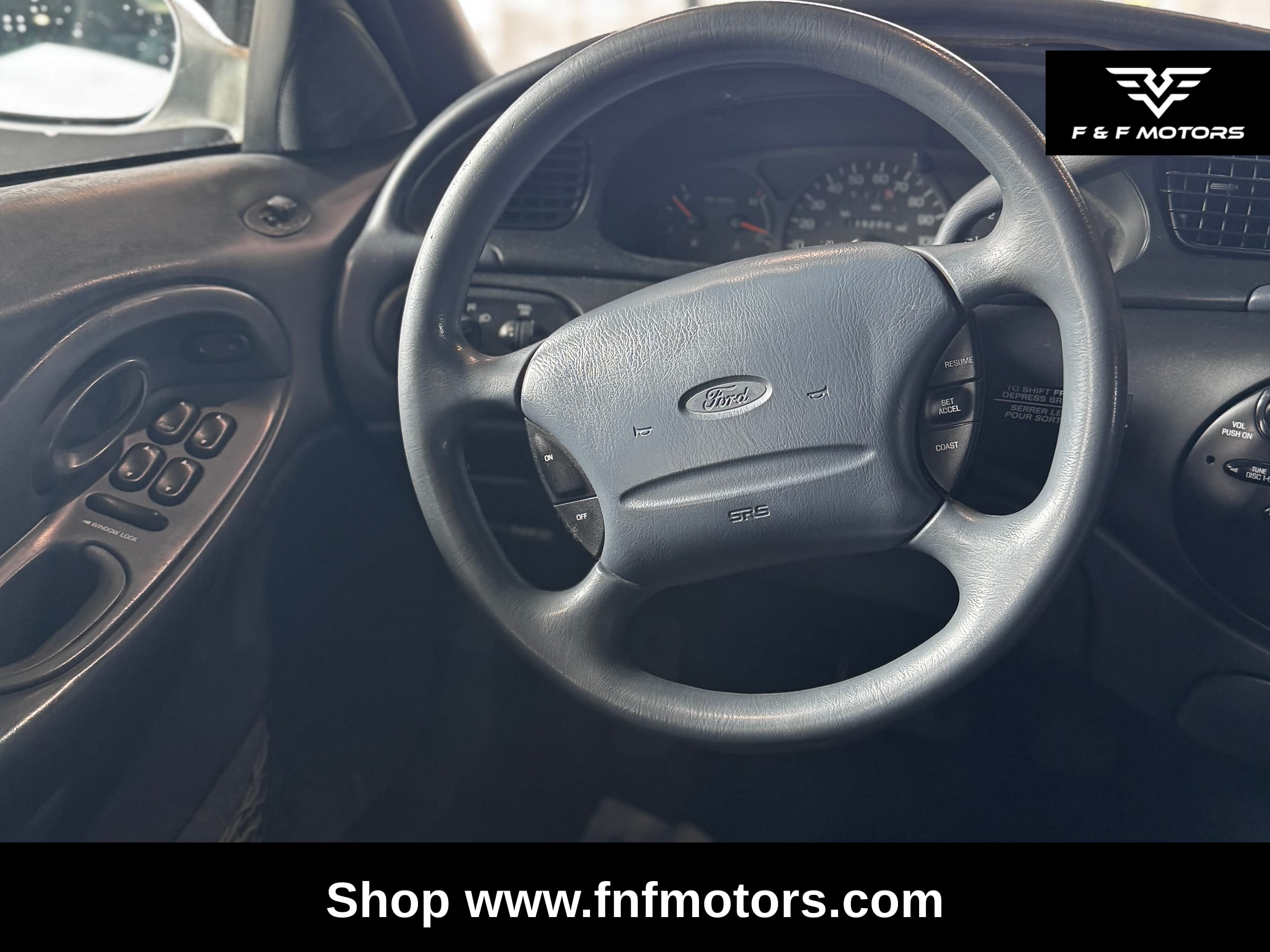 1998 Ford Taurus Lx/se — Exterior