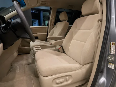 2007 Honda Odyssey EX — Interior