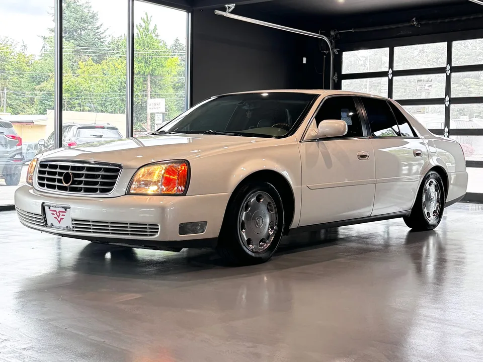 2002 Cadillac Deville DHS — Exterior · Photo 2
