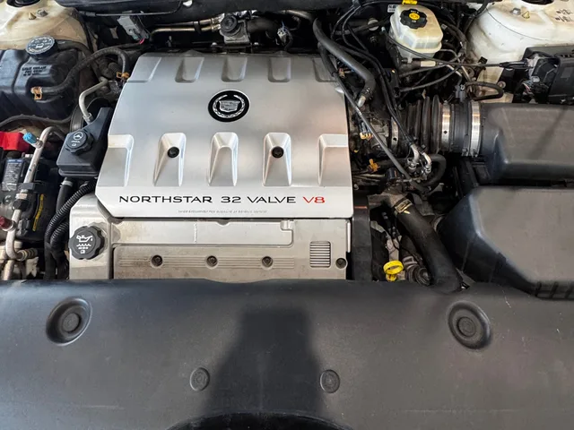 2002 Cadillac Deville DHS — Engine · Photo 11