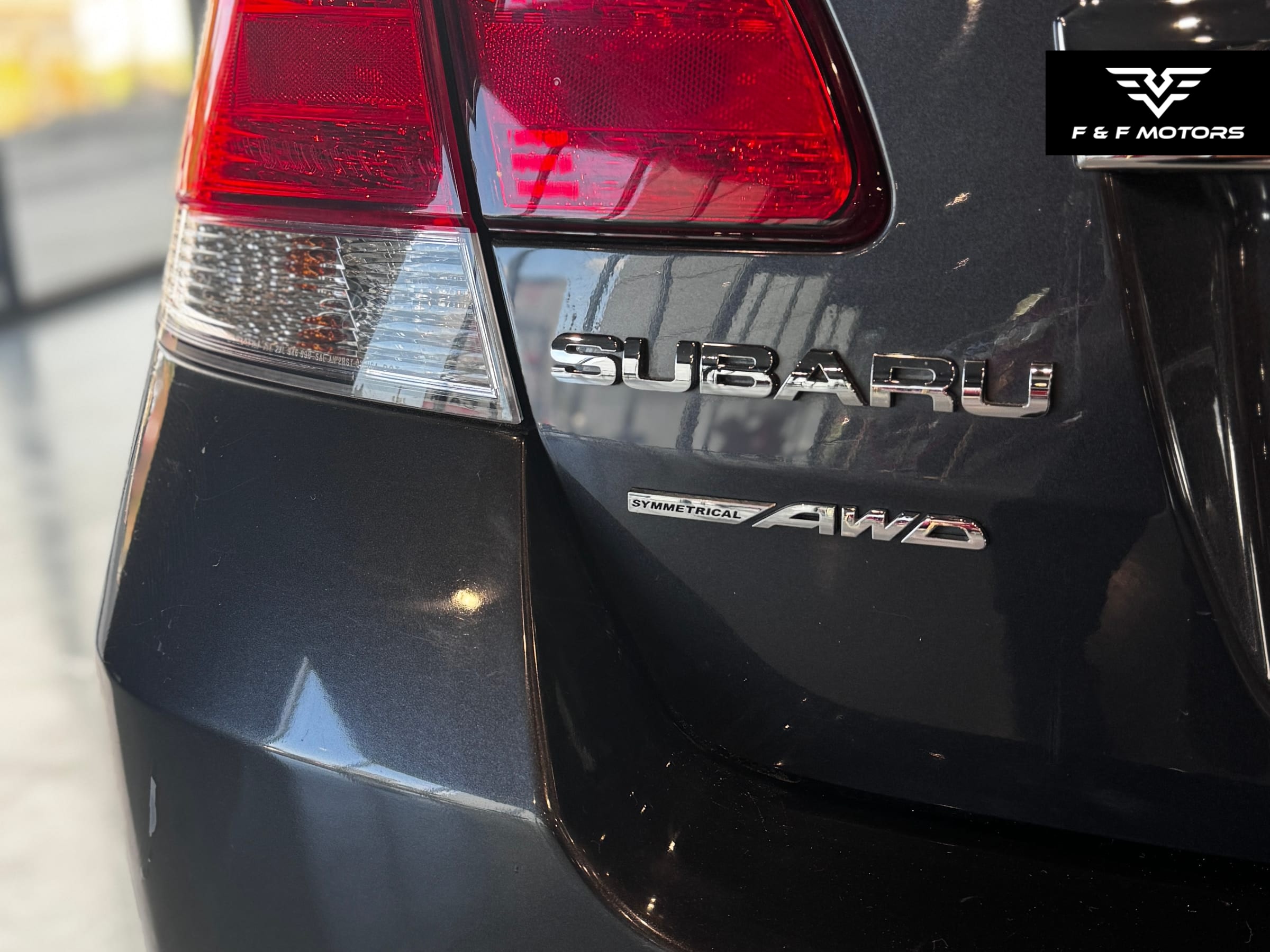 2010 Subaru Legacy 2.5i Premium — Damage