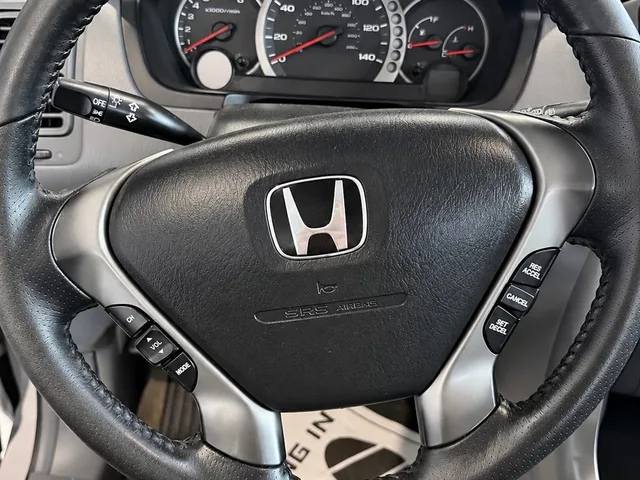 2003 Honda Pilot EX-L — Interior · Photo 10