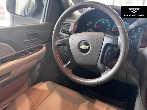 2009 Chevrolet Tahoe LT1 — Interior