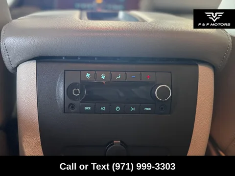 2009 Chevrolet Tahoe LT1 — Interior