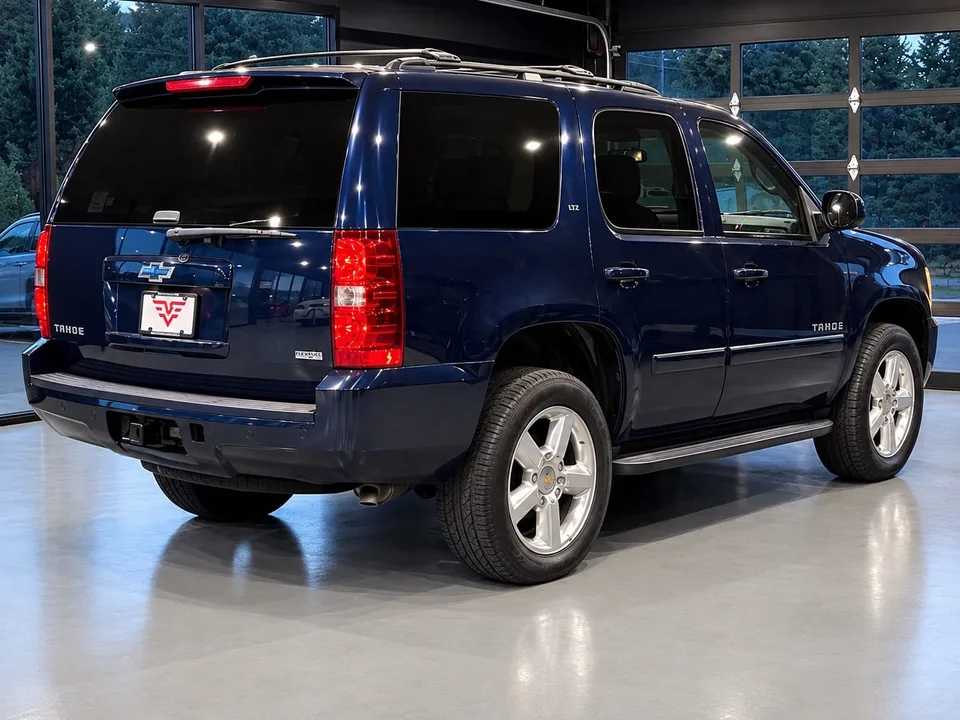2009 Chevrolet Tahoe LT1 — Exterior · Photo 3