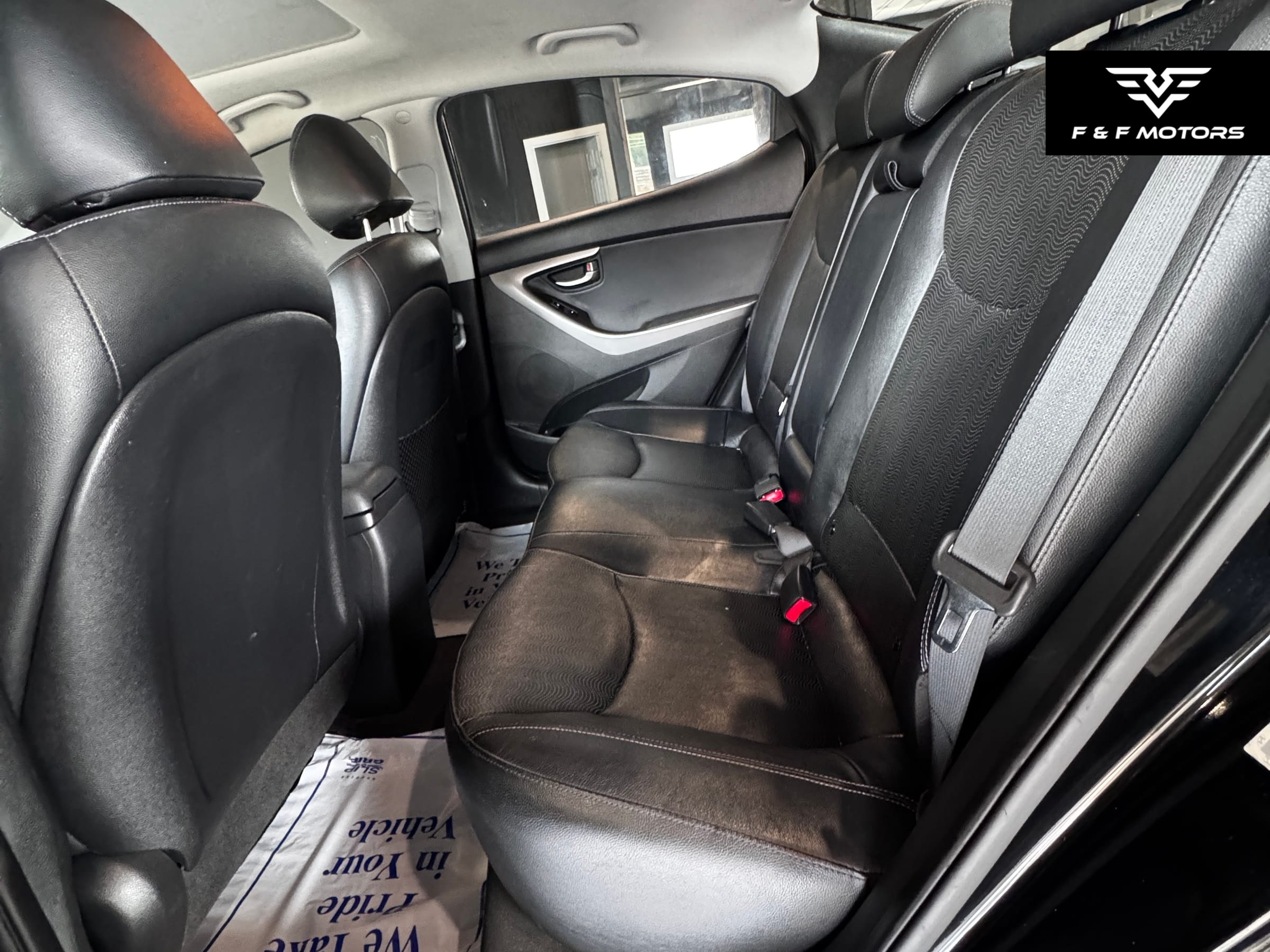 2013 Hyundai Elantra Limited photo 11