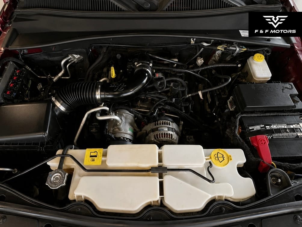 2012 Jeep Liberty Limited Jet Edition — Engine