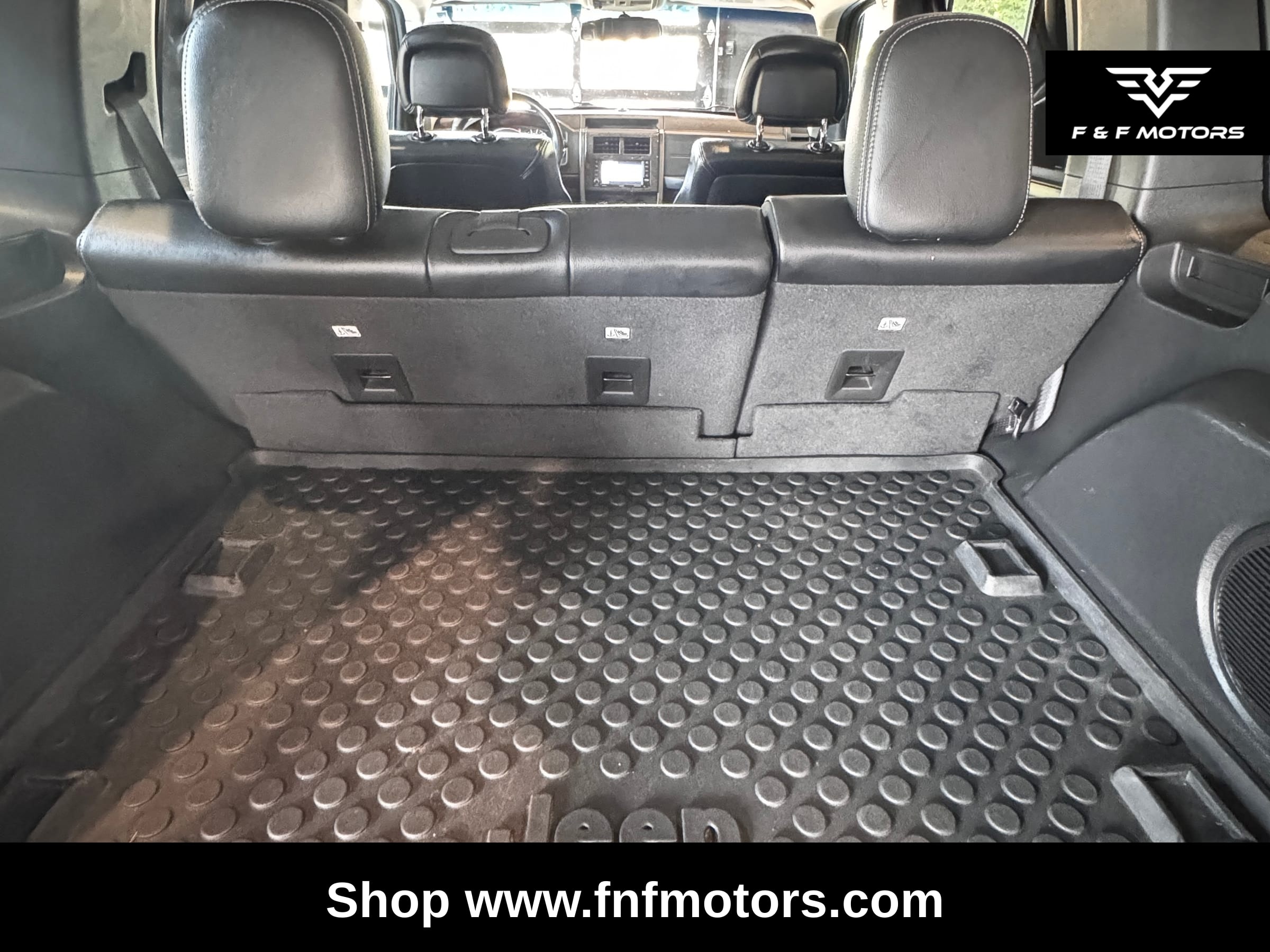 2012 Jeep Liberty Limited Jet Edition photo 16