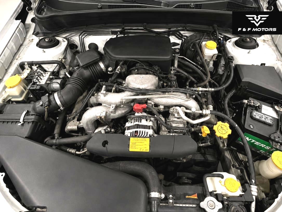 2010 Subaru Forester 2.5X Premium — Engine