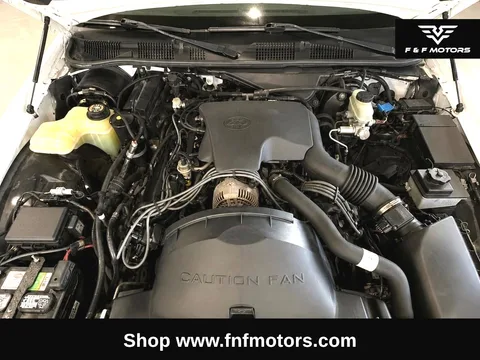 1996 Ford Crown Victoria LX — Engine