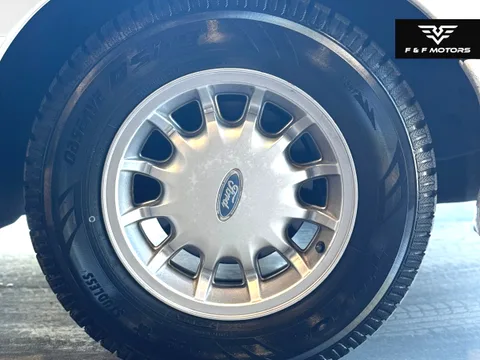 1996 Ford Crown Victoria LX — Wheels