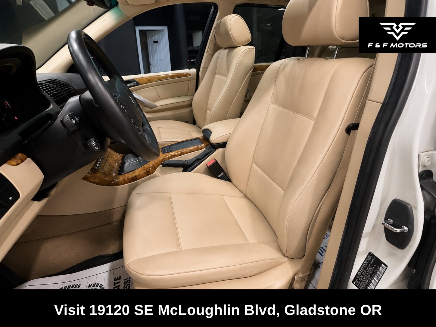 2004 BMW X5 3.0I — Interior